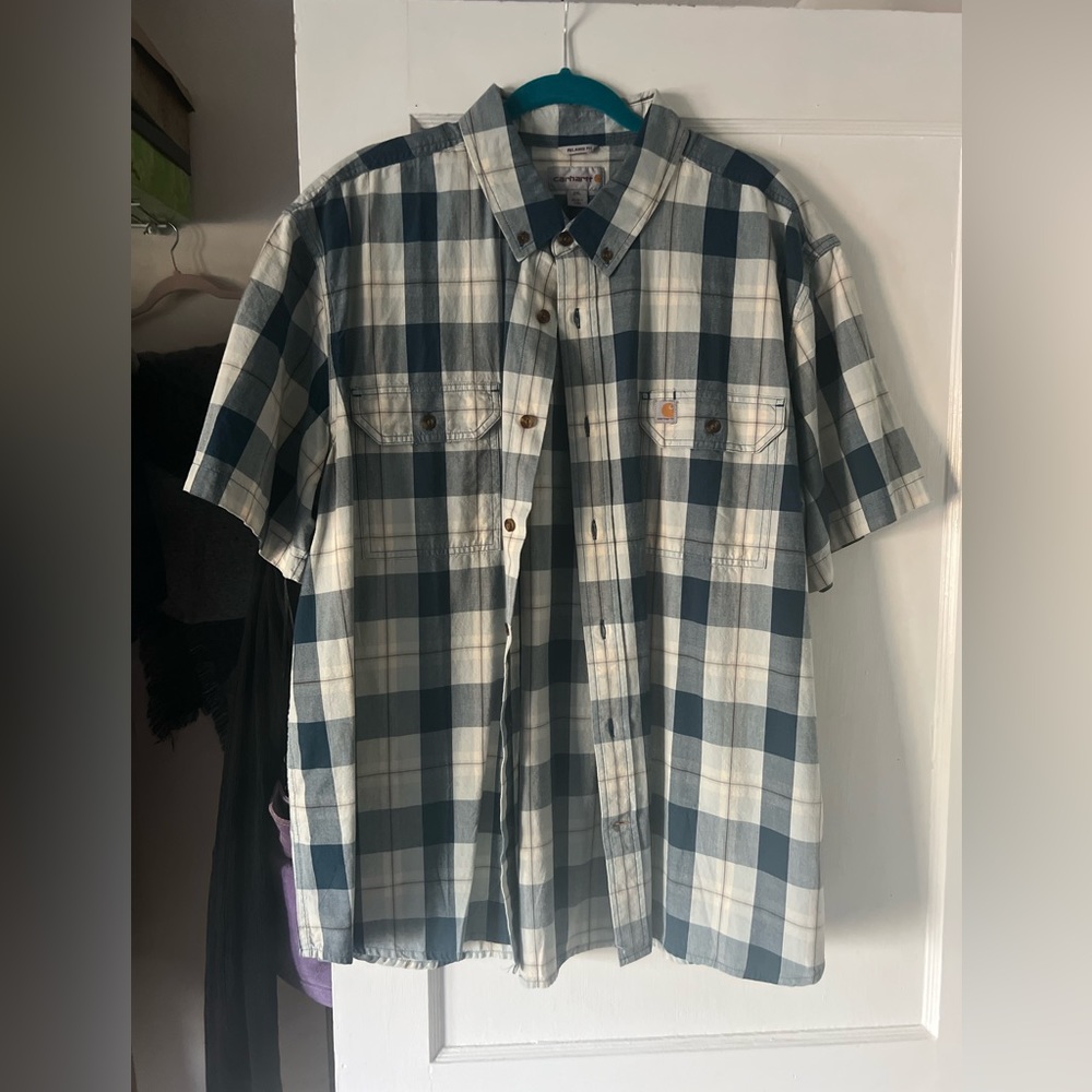 Carhartt men’s relax, fit button up shirt, Size 2 XL